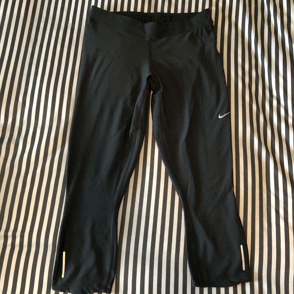 Nike Cropped Legging